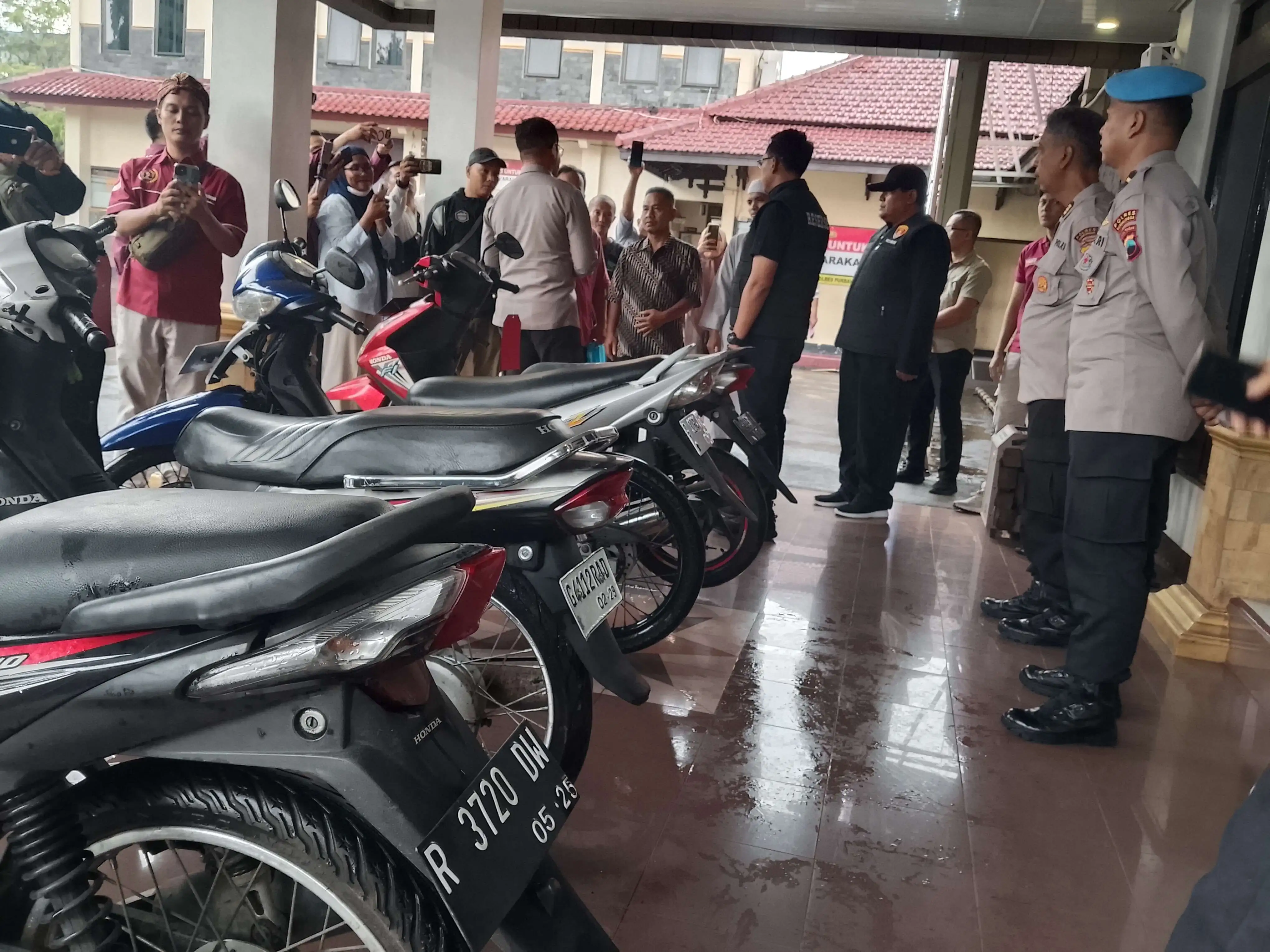 Polres Purbalingga Ungkap Kasus Curanmor, 18 Motor Dikembalikan ke Pemilik