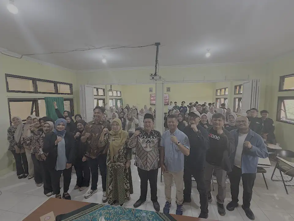 Mahasiswa UNSIQ Wonosobo Diajak Cerdas dan Kritis di Media Sosial